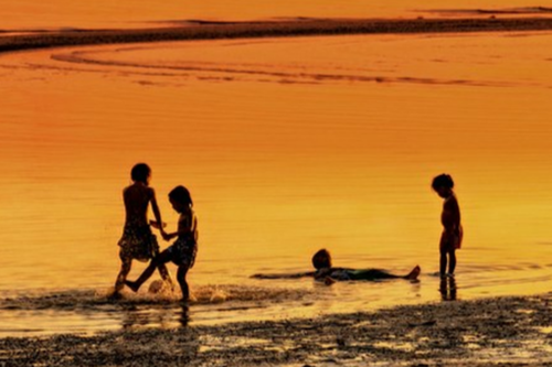 De meeste volwassen geadopteerden zijn tevreden met hun leven